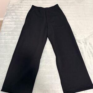 Uniqlo Wide Sweatpants